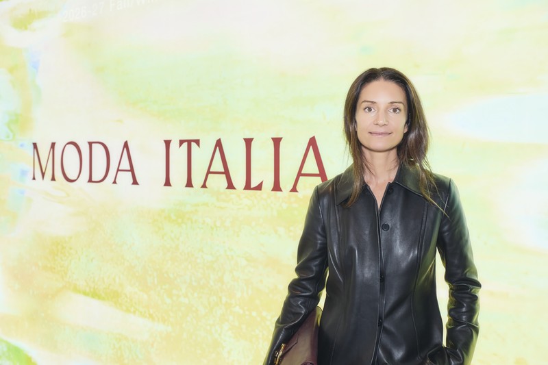 CHARLOTTE HICKS - Main Photo